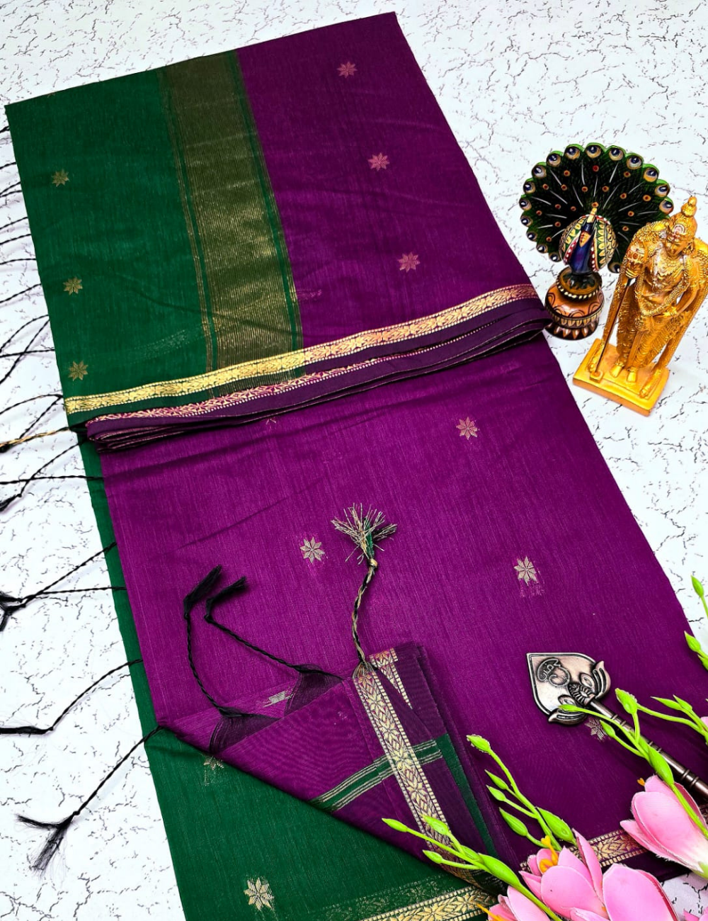Magenta with Green Border Maheshwari Silk Cotton Saree