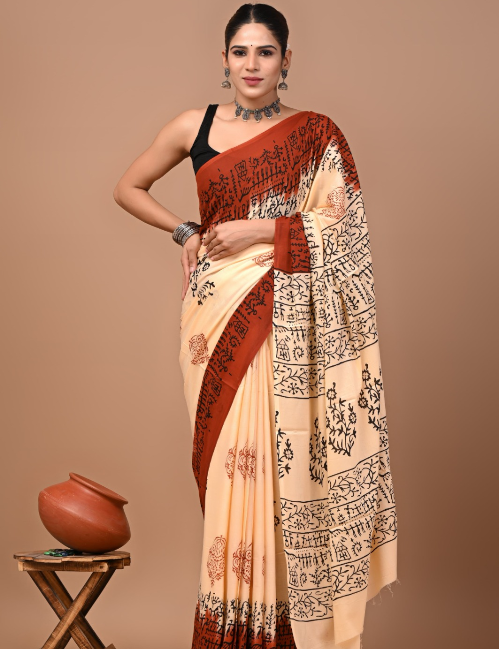 Sandal with Meroun 80s count Mul Mul Cotton Saree