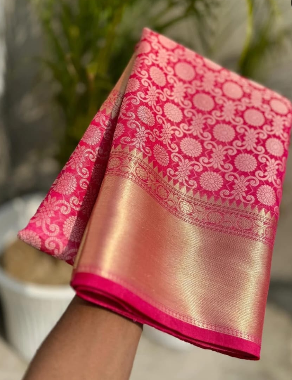 Rani Pink Shruthi Hassan Inspired Saree